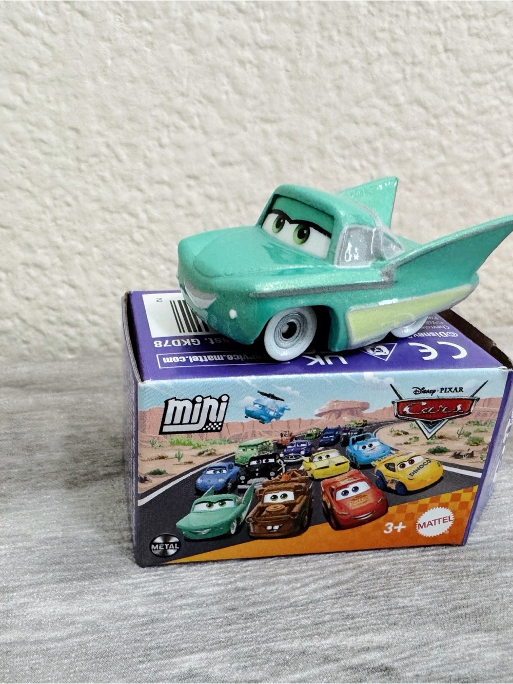 Mattel Disney Pixar's Cars Mini Racers Flo Series 3 Diecast